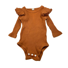 Load image into Gallery viewer, Girls ribbed , ruffle bodysuit / romper, EUC, size 00,  