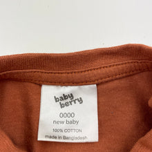 Load image into Gallery viewer, Unisex Baby Berry, cotton long sleeve top, rodeo, EUC, size 0000,  