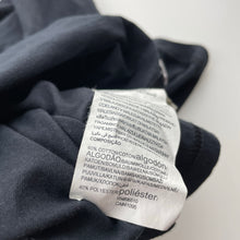 Load image into Gallery viewer, Unisex UNDER ARMOUR, loose fit HEATGEAR sports / activewear top, EUC, size 10-11,  