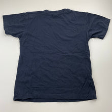Load image into Gallery viewer, Unisex Oz Designs, navy cotton tee / top, Australia, EUC, size 10,  