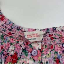 Load image into Gallery viewer, Girls H&amp;M, lightweight floral cotton top, GUC, size 3,  