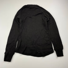 Load image into Gallery viewer, Unisex MOUNTAIN DESIGNS, lightweight knit thermal top, GUC, size 8,  