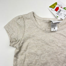 Load image into Gallery viewer, Girls Dr Seuss, THE GRINCH Christmas tee / top, NEW, size 6,  