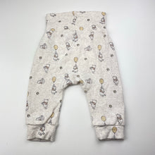 Load image into Gallery viewer, Unisex H&amp;M, Disney Winnie the Pooh cotton leggings / bottoms, EUC, size 00,  