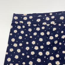 Load image into Gallery viewer, Girls KID, floral stretchy bike shorts, elasticated, GUC, size 7,  