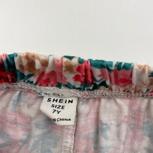 Load image into Gallery viewer, Girls SHEIN, lightweight floral shorts, elasticated, EUC, size 7,  