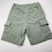 Load image into Gallery viewer, Boys Target, green cargo shorts, elasticated, EUC, size 7,  
