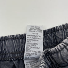 Load image into Gallery viewer, Boys KID, lightweight cotton shorts, elasticated, GUC, size 5,  