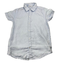 Load image into Gallery viewer, Boys Ollie's Place, blue linen short sleeve shirt, EUC, size 8,  