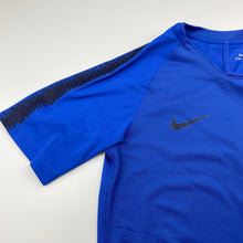 Load image into Gallery viewer, Boys NIKE, DRI-FIT sports / activewear top, size L, EUC, size 12-13,  