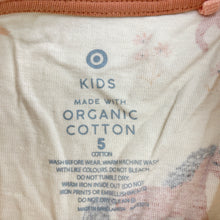 Load image into Gallery viewer, Girls Target, organic cotton tee / top, unicorns, GUC, size 5,  