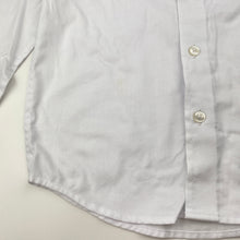 Load image into Gallery viewer, Boys VAN HEUSEN, lightweight long sleeve dress shirt, FUC, size 6,  