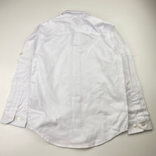 Load image into Gallery viewer, Boys VAN HEUSEN, lightweight long sleeve dress shirt, FUC, size 6,  