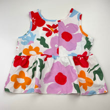 Load image into Gallery viewer, Girls lightweight, floral summer top, EUC, size 5,  