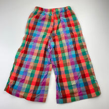 Load image into Gallery viewer, Girls lightweight, cropped cotton pants, elasticated, Inside leg: 30cm , EUC, size 4-5,  