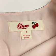 Load image into Gallery viewer, Girls GUM, lined lightweight party top, horses, GUC, size 7,  