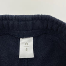 Load image into Gallery viewer, Boys Target, navy fleece lined track pants, Inside leg: 47cm, GUC, size 5,  