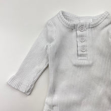 Load image into Gallery viewer, Unisex Baby Berry, ribbed stretchy bodysuit / romper, EUC, size 0000,  