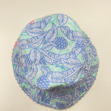Load image into Gallery viewer, Girls Millymook, reversible floral sun hat, detachable strap, FUC, size 5-7,  