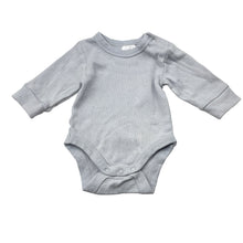 Load image into Gallery viewer, Unisex Baby Berry, pointelle cotton bodysuit / romper, FUC, size 00000,  