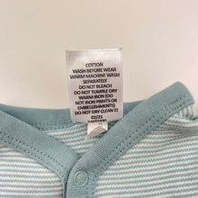 Load image into Gallery viewer, Unisex Target, soft feel cotton romper, EUC, size 00000,  