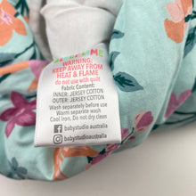 Load image into Gallery viewer, Girls BABY SLEEPTIME, 2.5 Tog jersey cotton sleeping bag, EUC, size 000-00,  