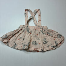 Load image into Gallery viewer, Girls Baby Baby, lightweight cotton suspender skirt, elasticated, EUC, size 000,  