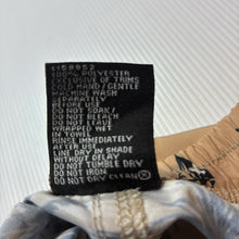 Load image into Gallery viewer, Boys Tilt, lightweight board shorts, elasticated, EUC, size 10,  