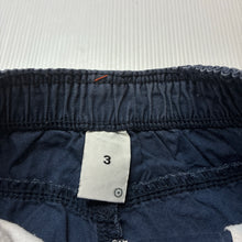 Load image into Gallery viewer, Boys Target, cotton cargo shorts, elasticated, wash fade, FUC, size 3,  