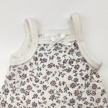 Load image into Gallery viewer, Girls Dymples, floral pointelle cotton singletsuit, EUC, size 0000,  
