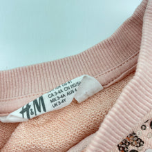 Load image into Gallery viewer, Girls H&amp;M, pink sweater / jumper, gold sequins, FUC, size 4,  