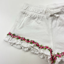Load image into Gallery viewer, Girls Tiny Little Wonders, floral trim cotton shorts, elasticated, EUC, size 000,  