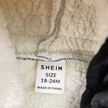 Load image into Gallery viewer, Unisex SHEIN, fleece lined puffer jacket / coat, EUC, size 2,  