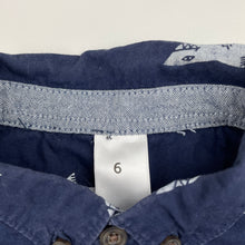Load image into Gallery viewer, Boys Target, navy cotton short sleeve shirt, sharks, FUC, size 6,  