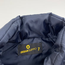 Load image into Gallery viewer, Boys Urban Supply, navy puffer vest / sleeveless jacket, EUC, size 7,  
