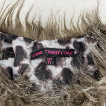 Load image into Gallery viewer, Girls STORE TWENTY ONE, lined faux fur jacket, single hook fasten, EUC, size 11,  