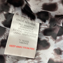 Load image into Gallery viewer, Girls STORE TWENTY ONE, lined faux fur jacket, single hook fasten, EUC, size 11,  