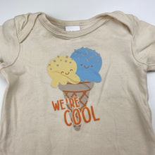 Load image into Gallery viewer, Unisex Baby Berry, cotton bodysuit / romper, GUC, size 0,  