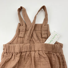 Load image into Gallery viewer, Unisex Baby Berry, lightweigh crinkle cotton summer romper, NEW, size 000,  