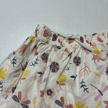Load image into Gallery viewer, Girls Anko, cotton lined floral skirt, elasticated, EUC, size 5,  