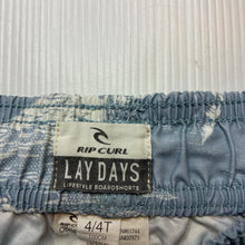 Load image into Gallery viewer, Boys RIP CURL, LAY DAYS, EUC, size 4,  