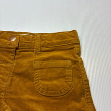 Load image into Gallery viewer, Girls Breakers, stretch corduroy shorts, adjustable, EUC, size 2,  