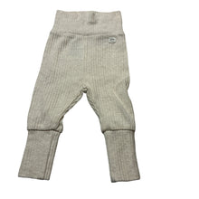 Load image into Gallery viewer, Unisex H&amp;M, ribbed organic cotton leggings / bottoms, EUC, size 0000,  