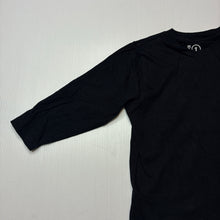 Load image into Gallery viewer, Unisex KID, black cotton long sleeve tee / top, EUC, size 1,  