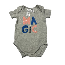Load image into Gallery viewer, Girls Tiny Little Wonders, soft cotton bodysuit / romper, EUC, size 00,  
