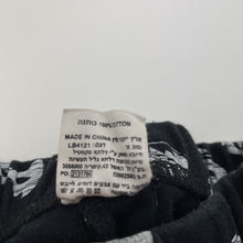 Load image into Gallery viewer, Boys DC Comics, Batman cotton footed leggings / bottoms, GUC, size 0,  