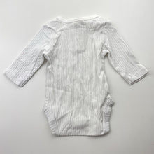 Load image into Gallery viewer, Unisex Baby Berry, ribbed organic cotton bodysuit / romper, EUC, size 0000,  