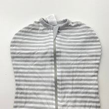 Load image into Gallery viewer, Unisex Anko, lightweight swaddle sleeping bag, EUC, size 000,  