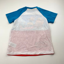 Load image into Gallery viewer, Unisex KANGAROO BEACH, lightweight tee / top, EUC, size 2,  