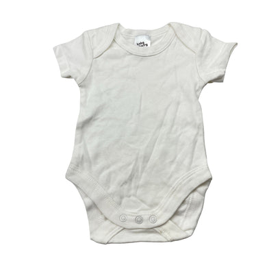 Unisex Baby Berry, cotton bodysuit / romper, EUC, size 0000,  